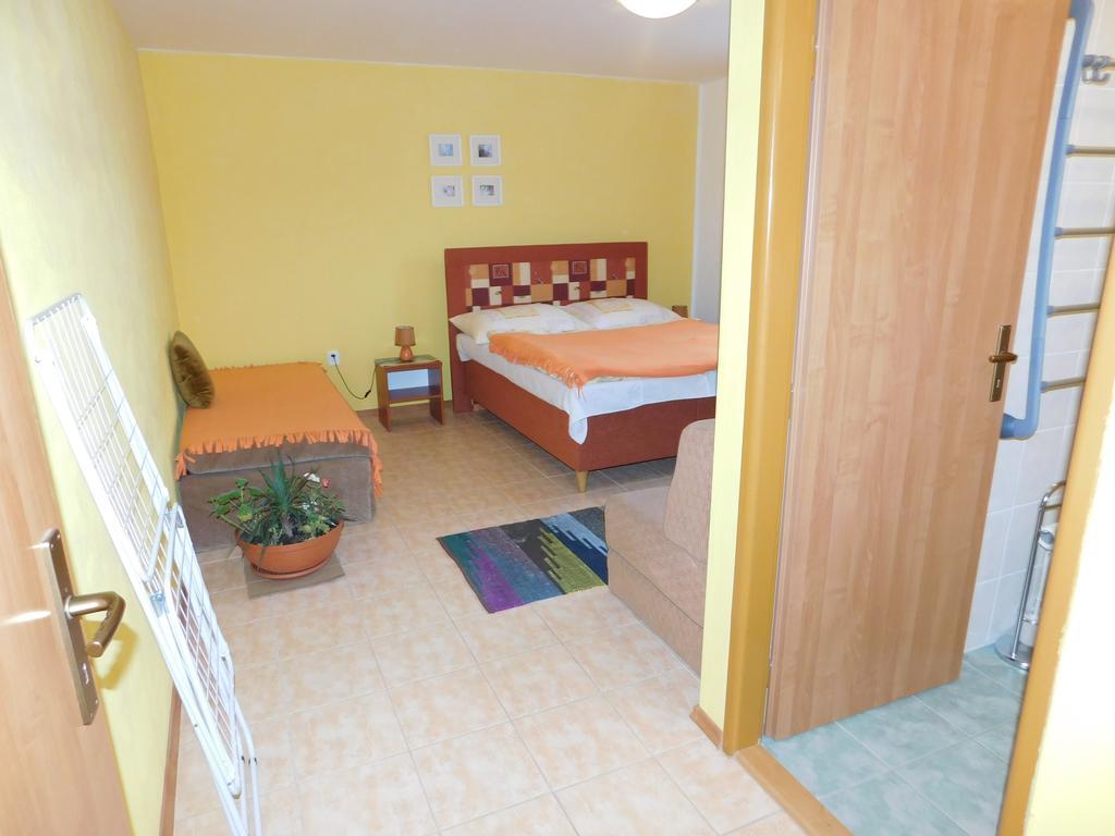 Apartmany Tania Závažná Poruba الغرفة الصورة