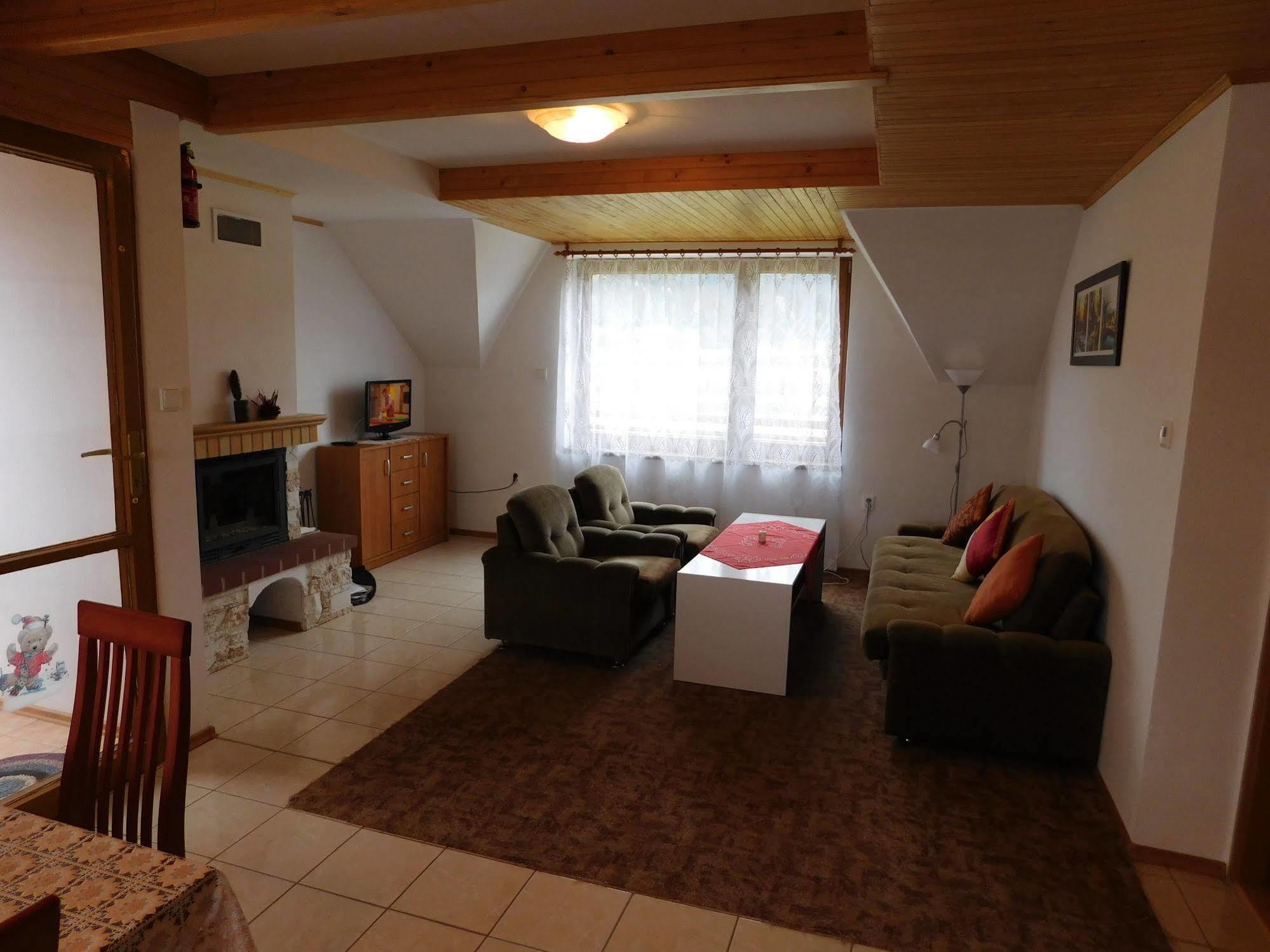 Apartmany Tania Závažná Poruba المظهر الخارجي الصورة