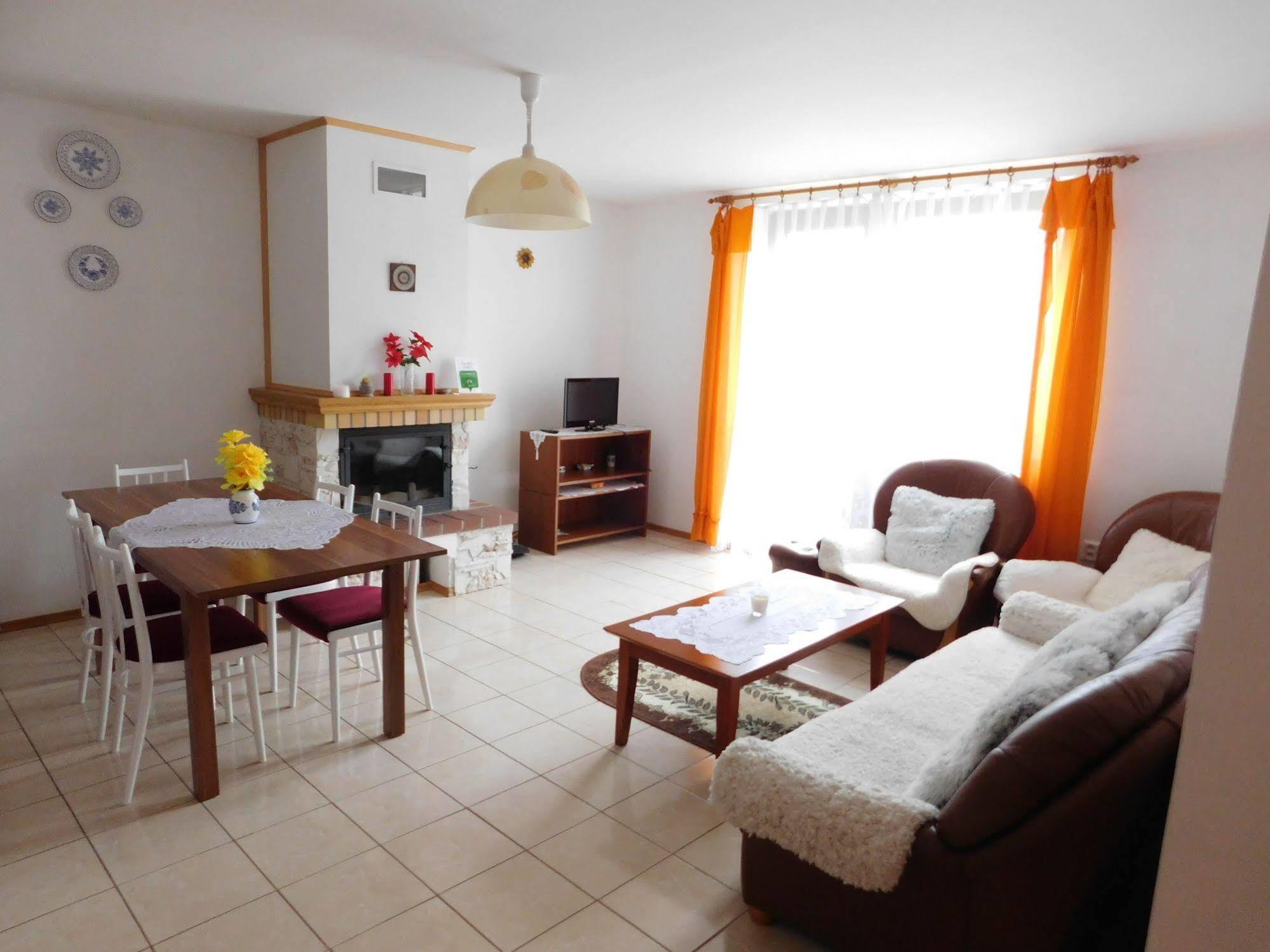 Apartmany Tania Závažná Poruba المظهر الخارجي الصورة